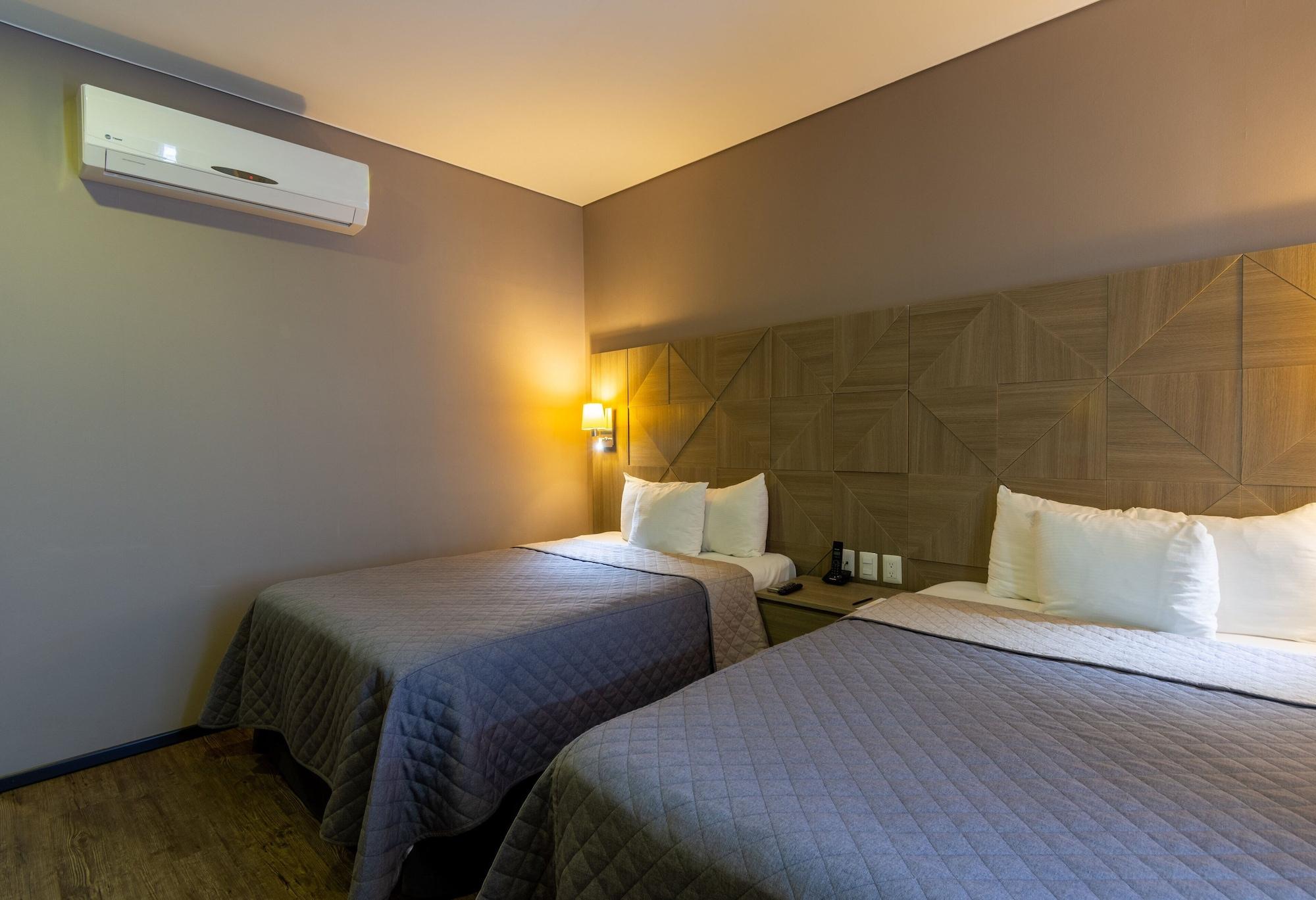 Hotel Glow Point - Mulza León Exterior foto