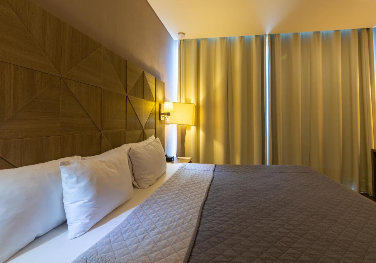 Hotel Glow Point - Mulza León Exterior foto